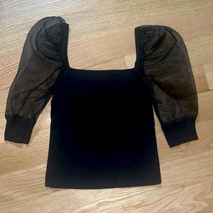 Bar lll Puff sleeve ribbed top